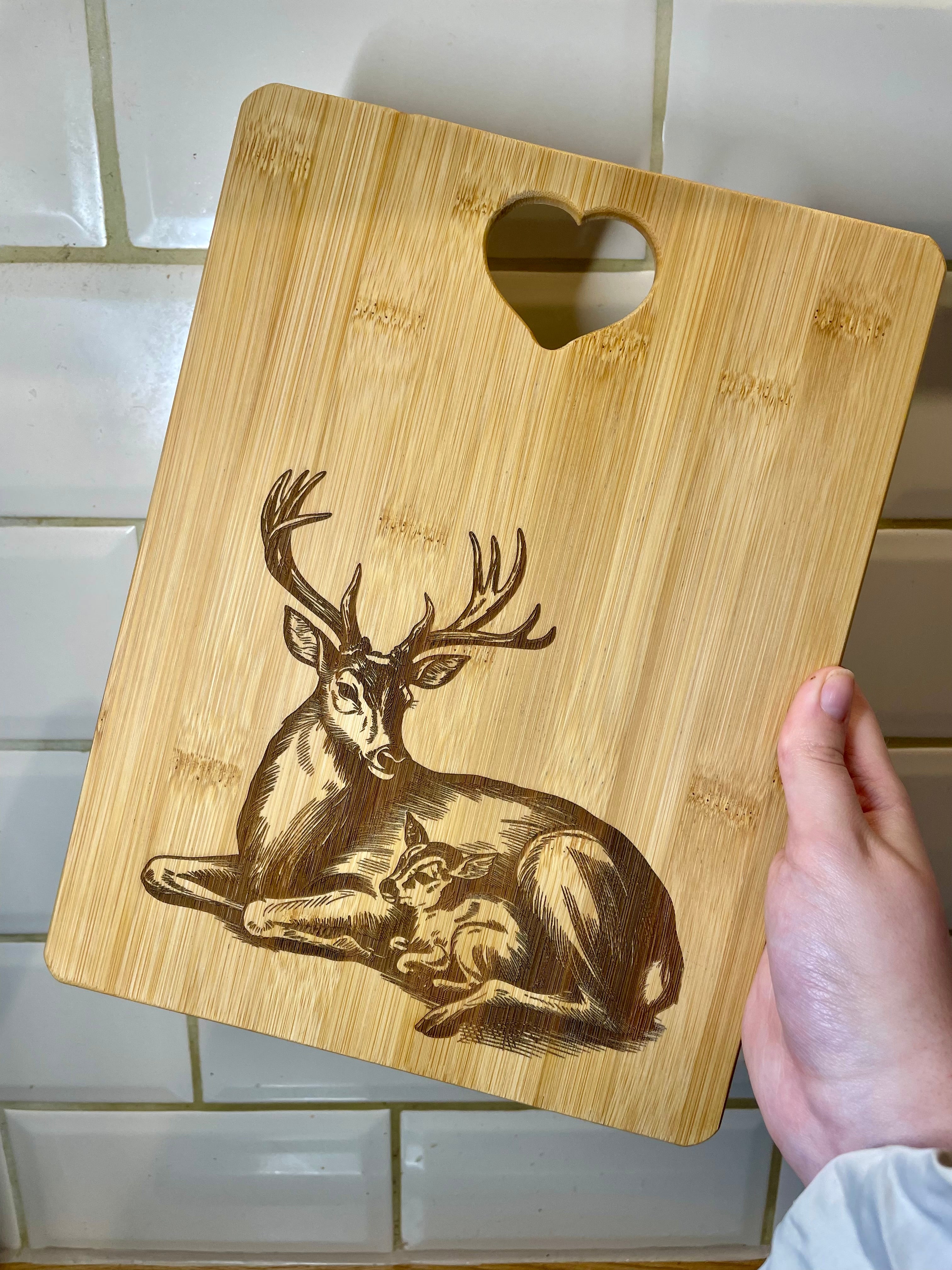 Stag Engraved Bamboo Chopping Board – Rustic Woodland Deer Kitchen Decor