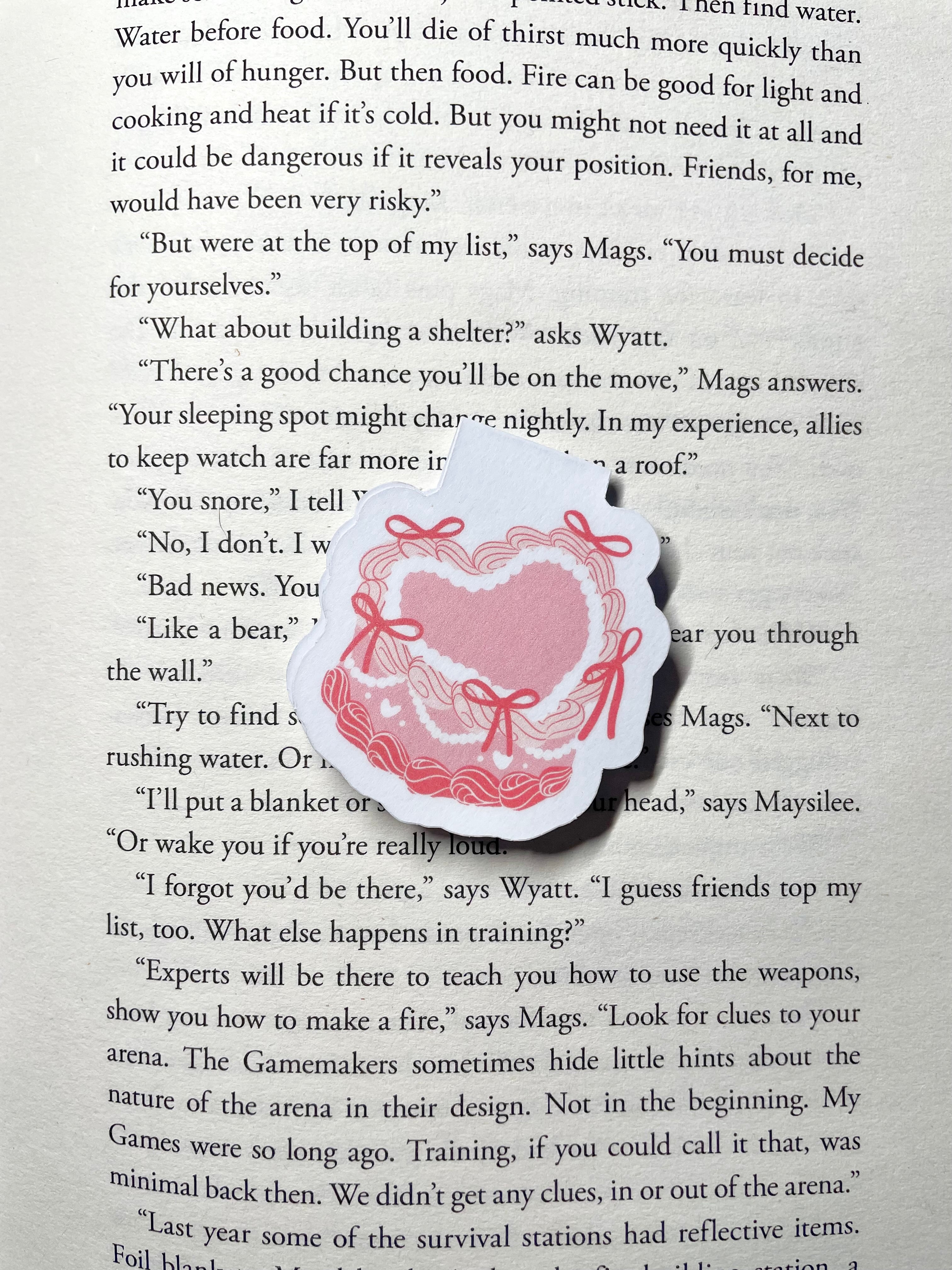 Heart Shaped Cake- Magnetic Bookmark