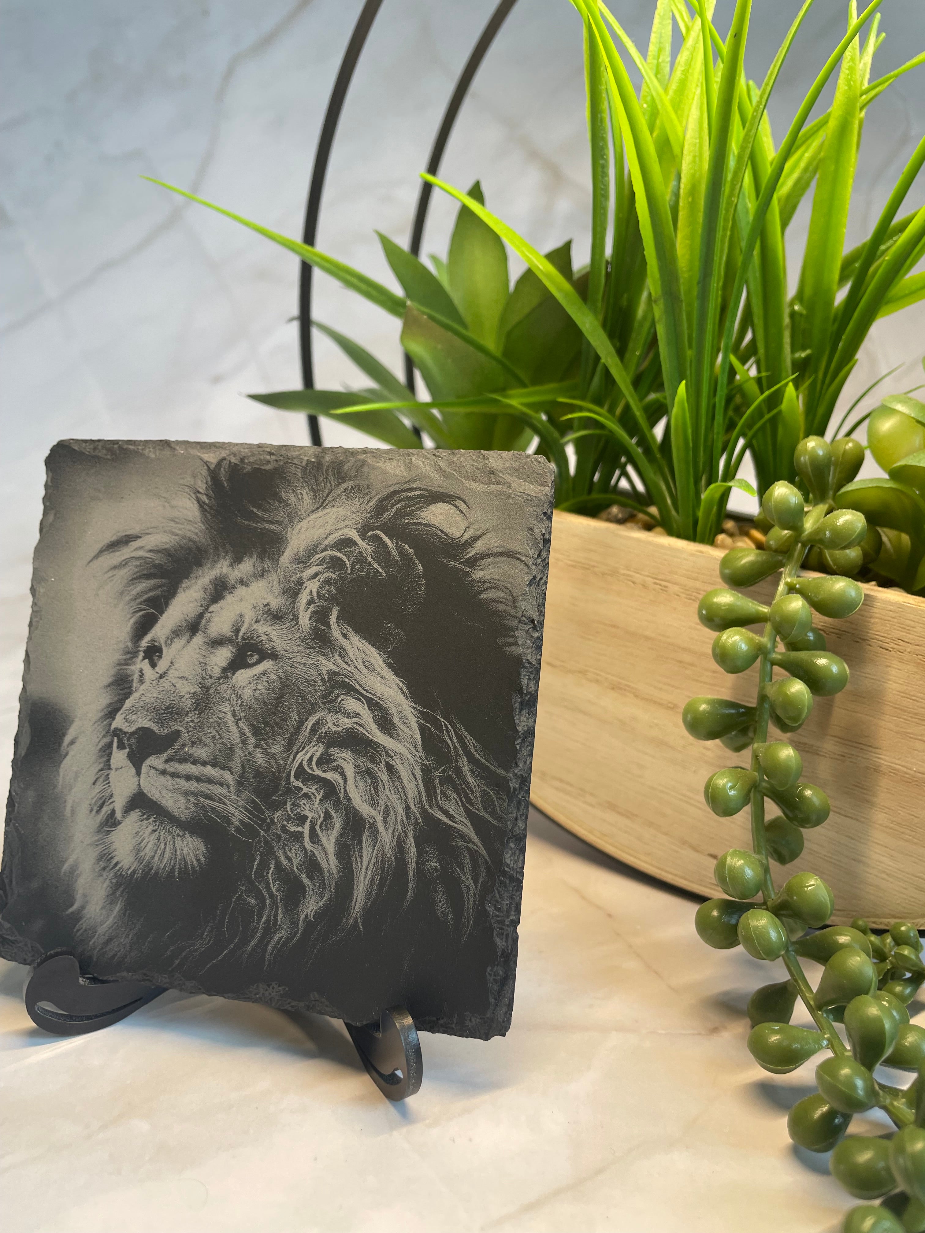 Lion Engraved Slate Coaster – Wildlife Laser Engraved Lion Decor