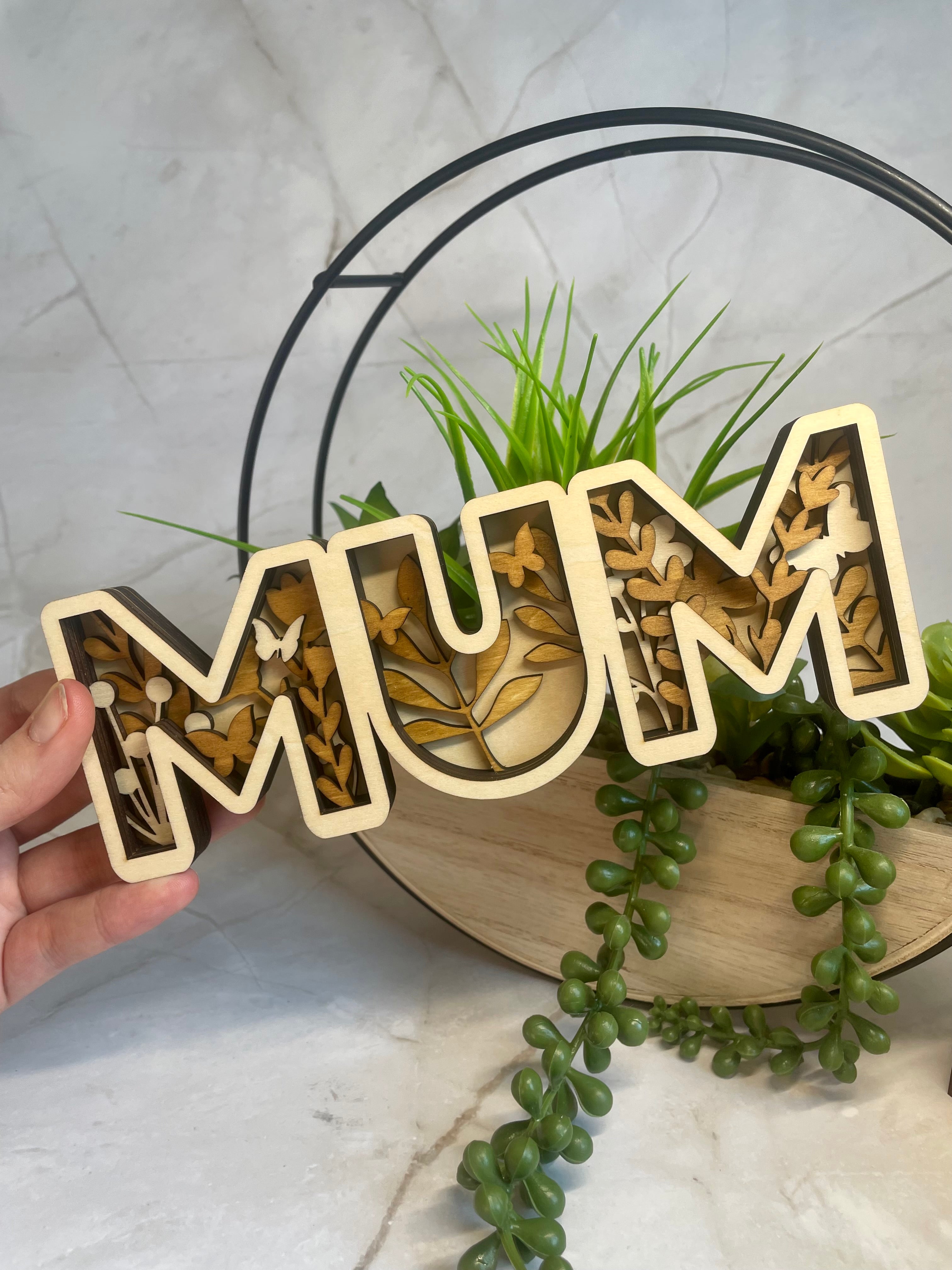 Layered Wooden MUM Sign – Floral Mum Decoration (Optional LED Lights)