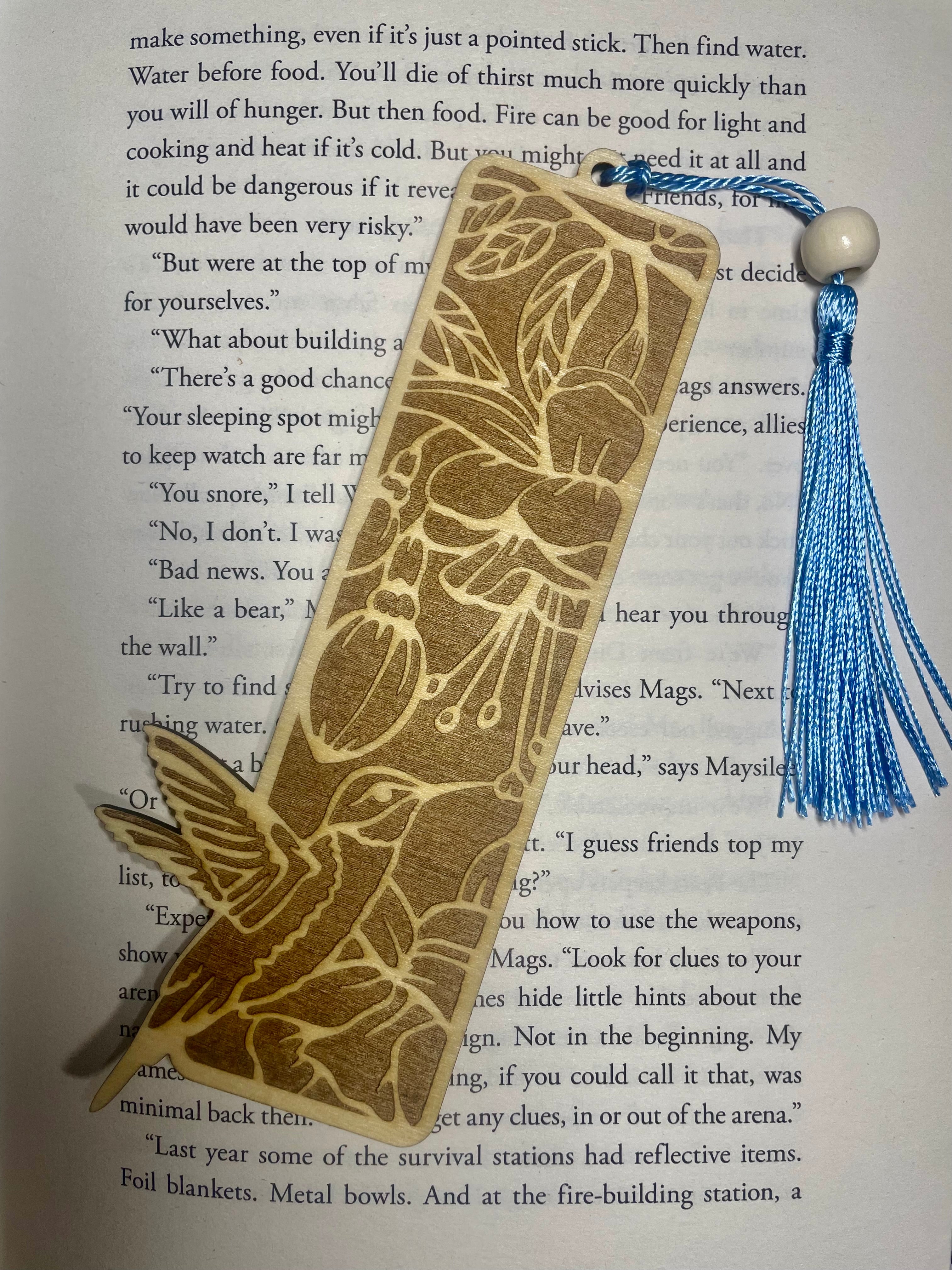 Hummingbird Wooden Bookmark – Floral Engraved Design – Rustic Basswood Page Marker with Tassel – Nature Lover Gift